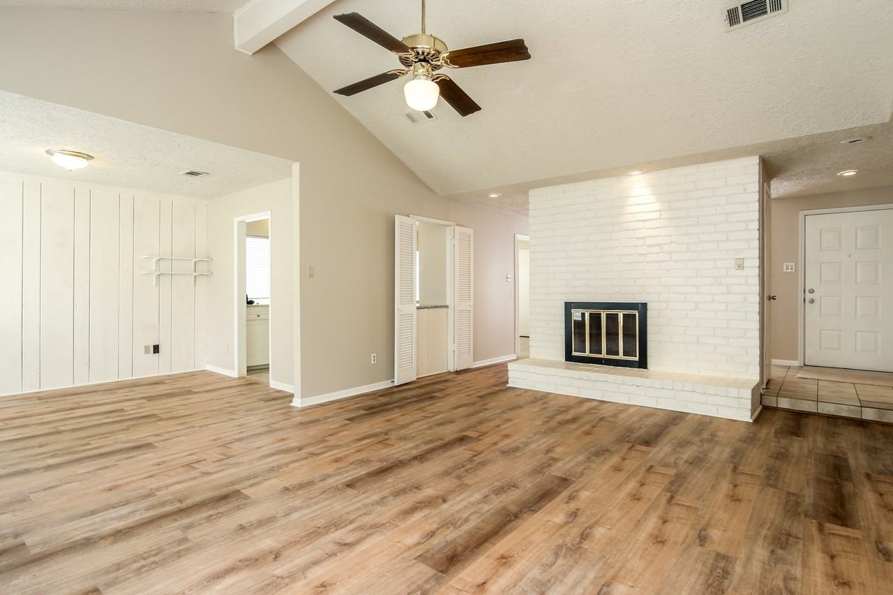 12002 Rocky Knoll Dr - Photo 7 of 23