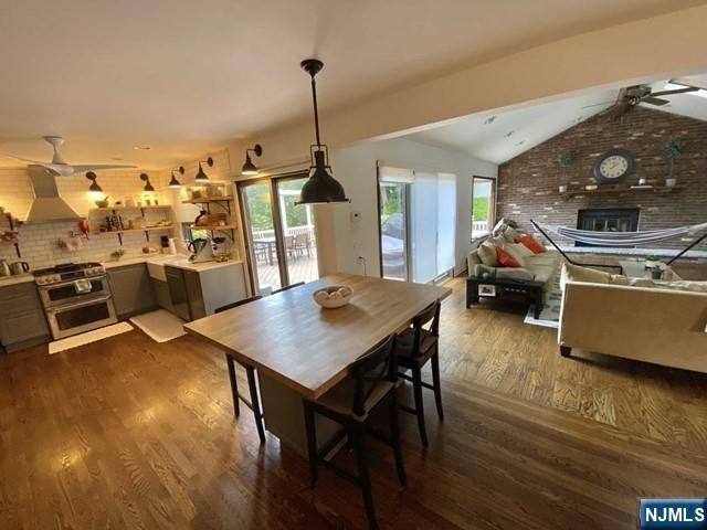 212 Delmar Ave - Photo 4 of 26