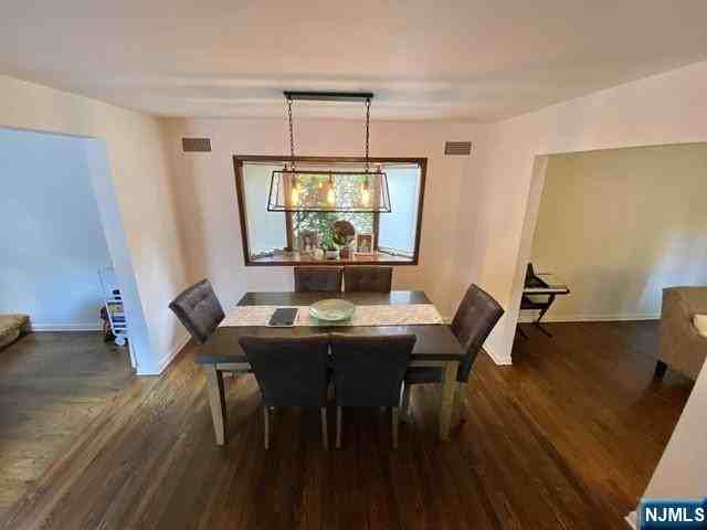 212 Delmar Ave - Photo 5 of 26