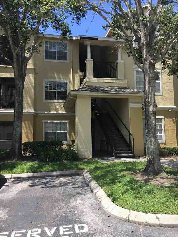 2572 Robert Trent Jones Dr - Photo 2 of 13