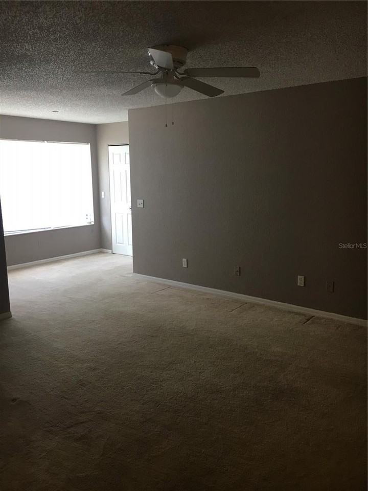 5112 Conroy Rd - Photo 4 of 16