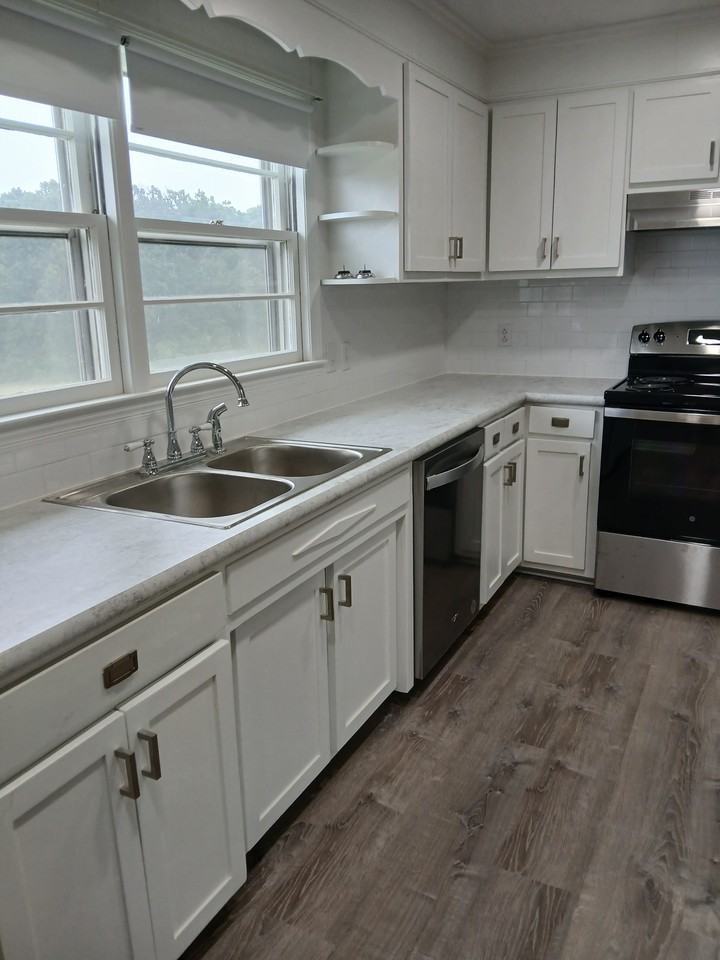 3261 Marion Rd #1 - Photo 5 of 14