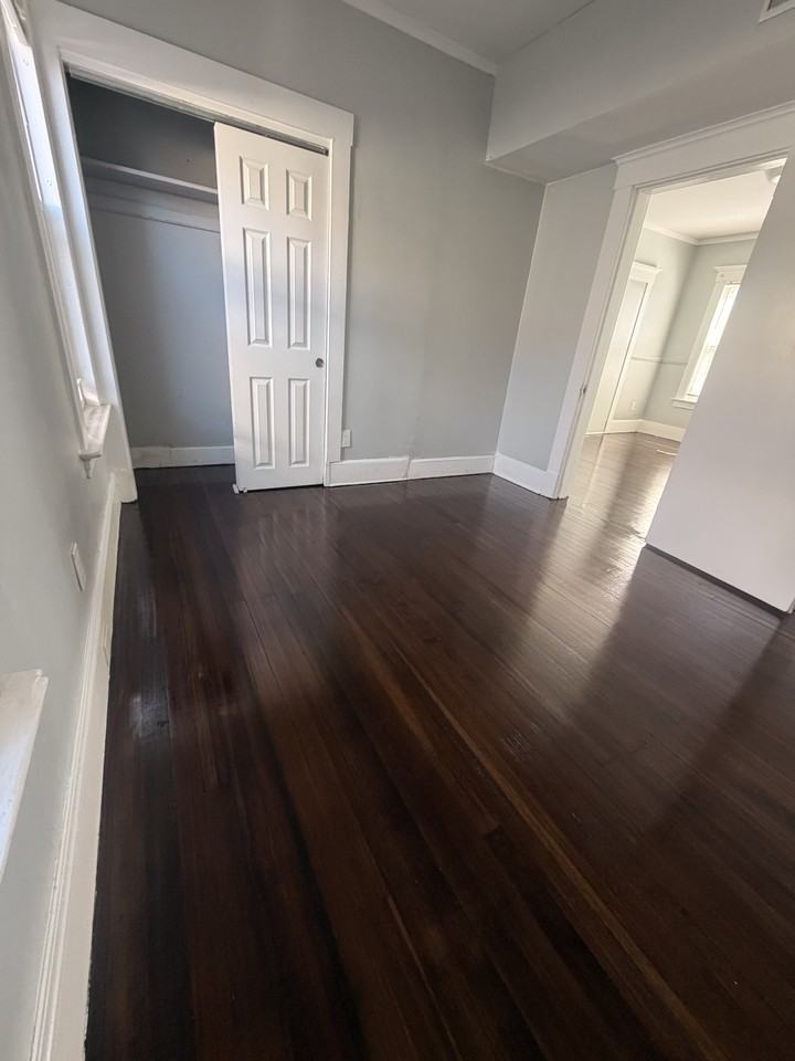 132 Saltonstall Ave #3 - Photo 4 of 8