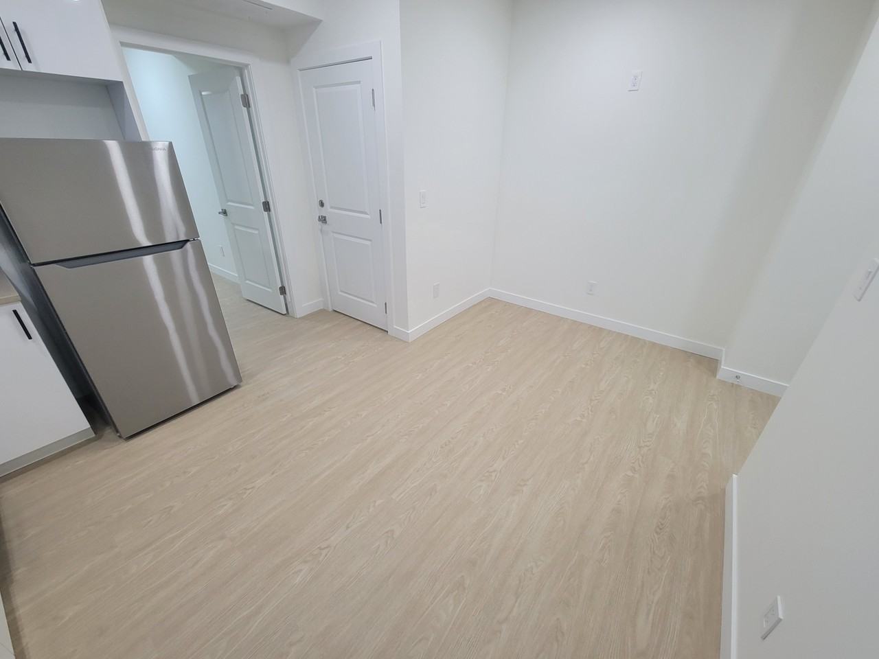 20825 19a Ave Nw Bsmt #BS - Photo 2 of 10