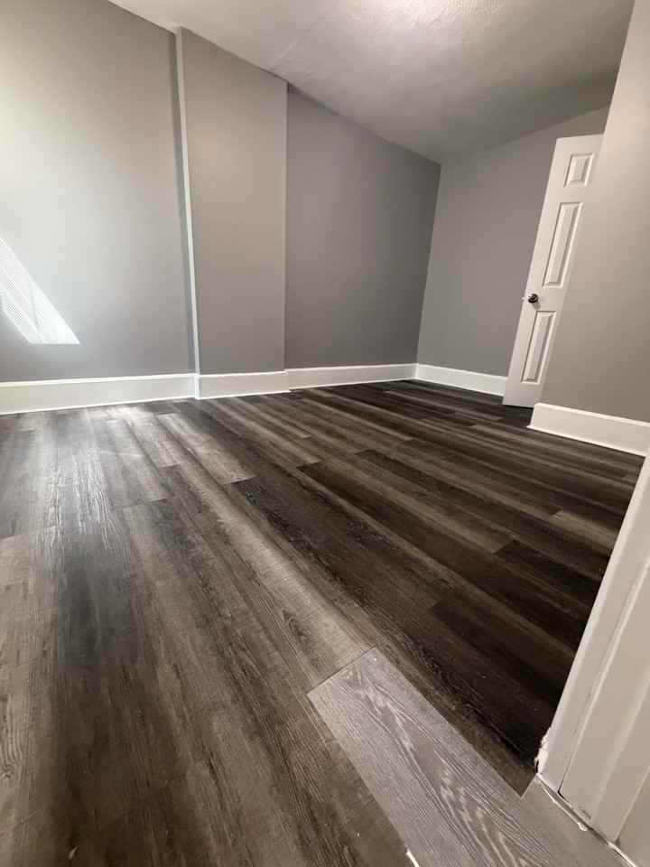 285 Hanover St #1 - Photo 2 of 12