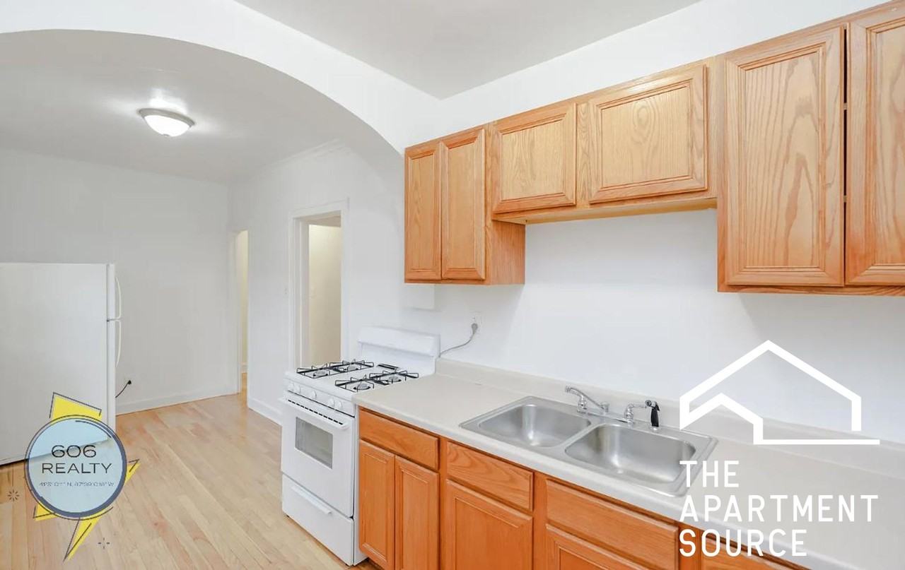 2109 Grove Ave #308 - Photo 2 of 13