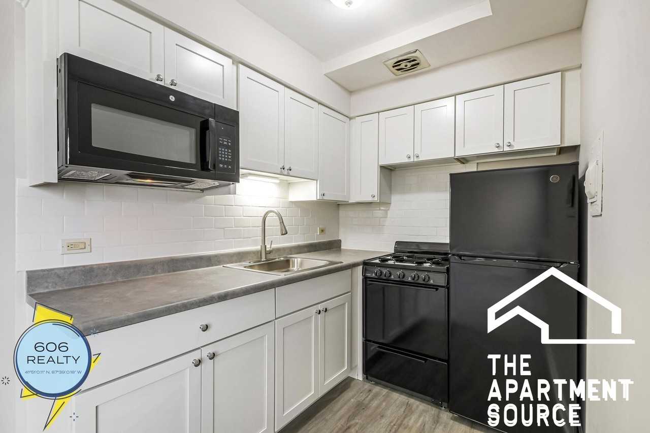 3001 Thatcher Ave #3H - Photo 2 of 15