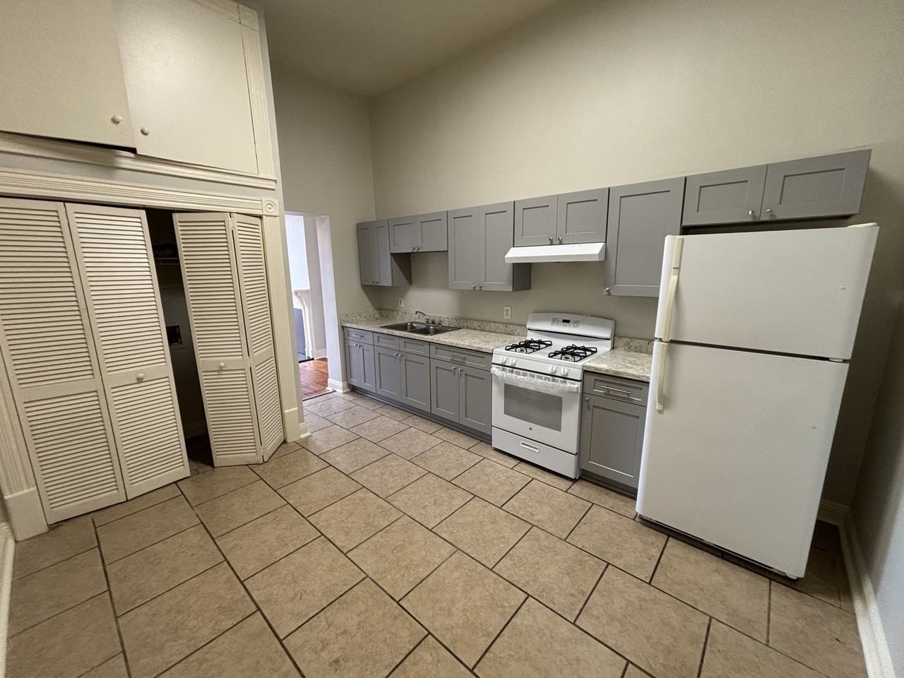 3232 Tulane Ave #3232 - Photo 2 of 5