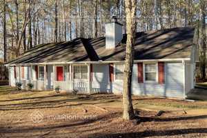 featured image of 30 Meredith Trce