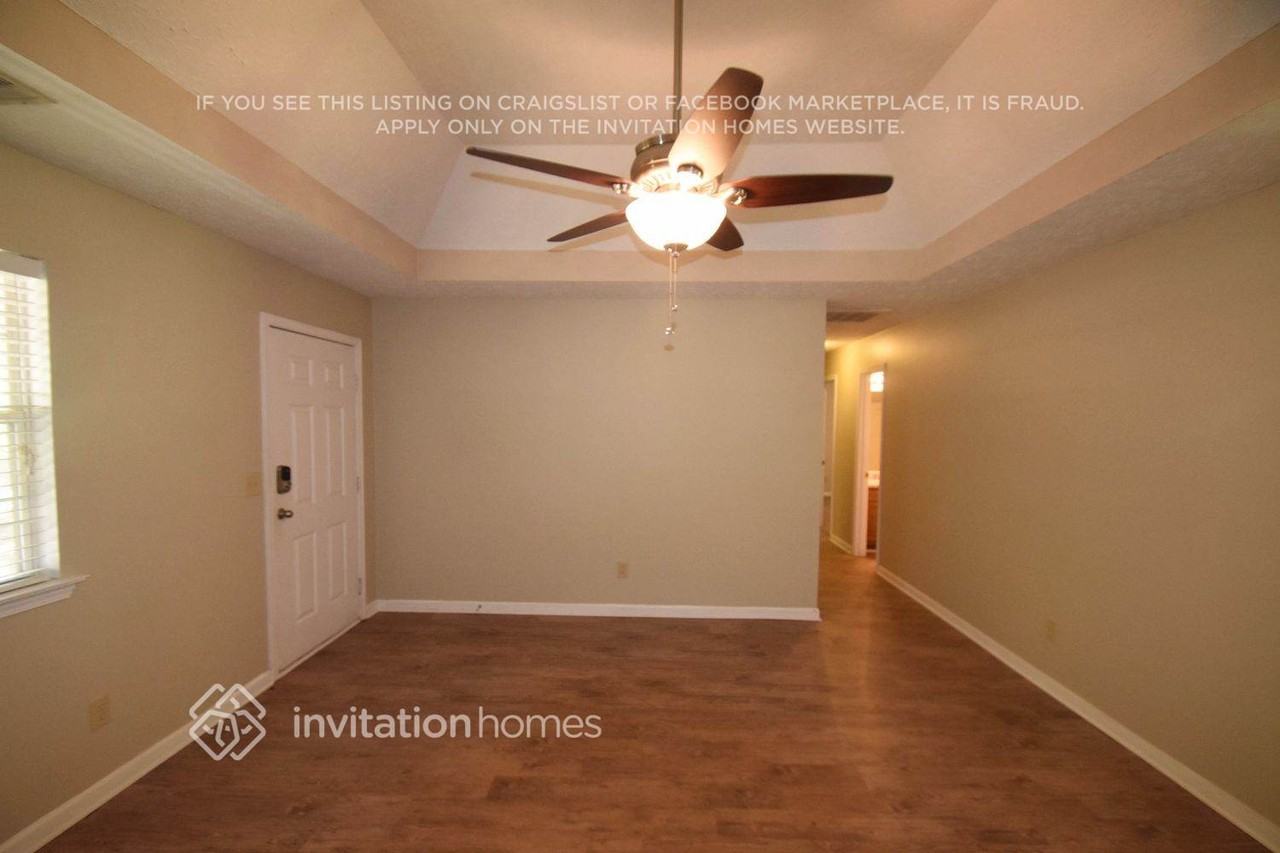 30 Meredith Trce - Photo 3 of 10