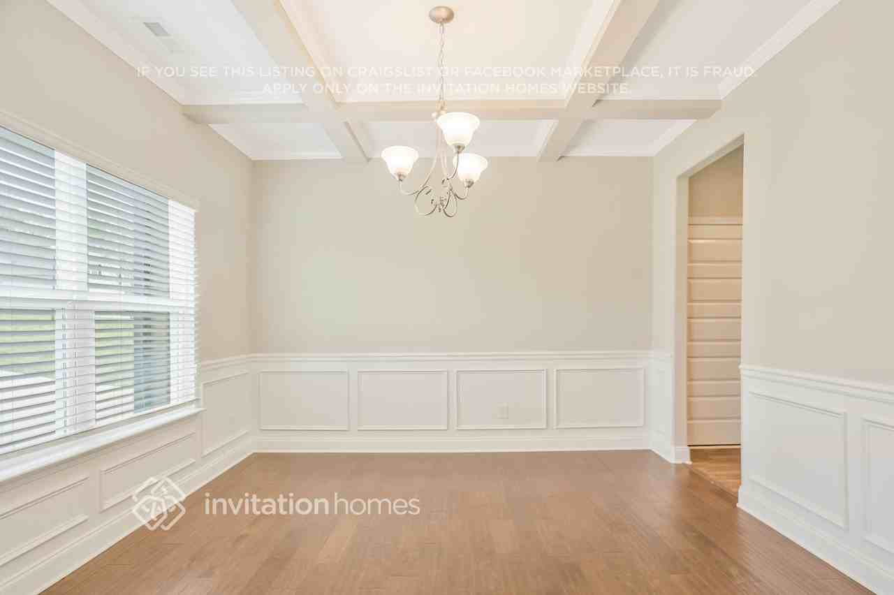 150 Tanglewood Dr - Photo 4 of 28