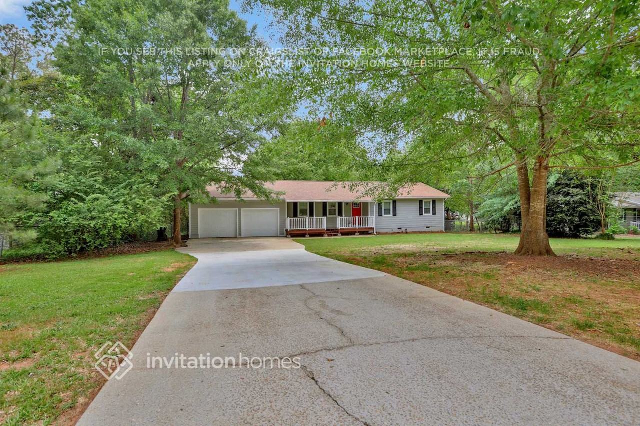4812 Hemlock Dr Se