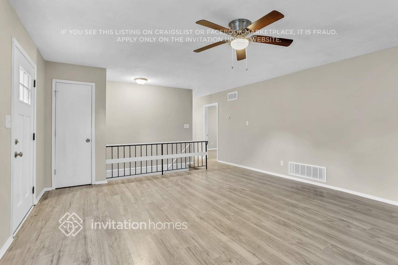 4891 Lehigh Dr - Photo 6 of 23