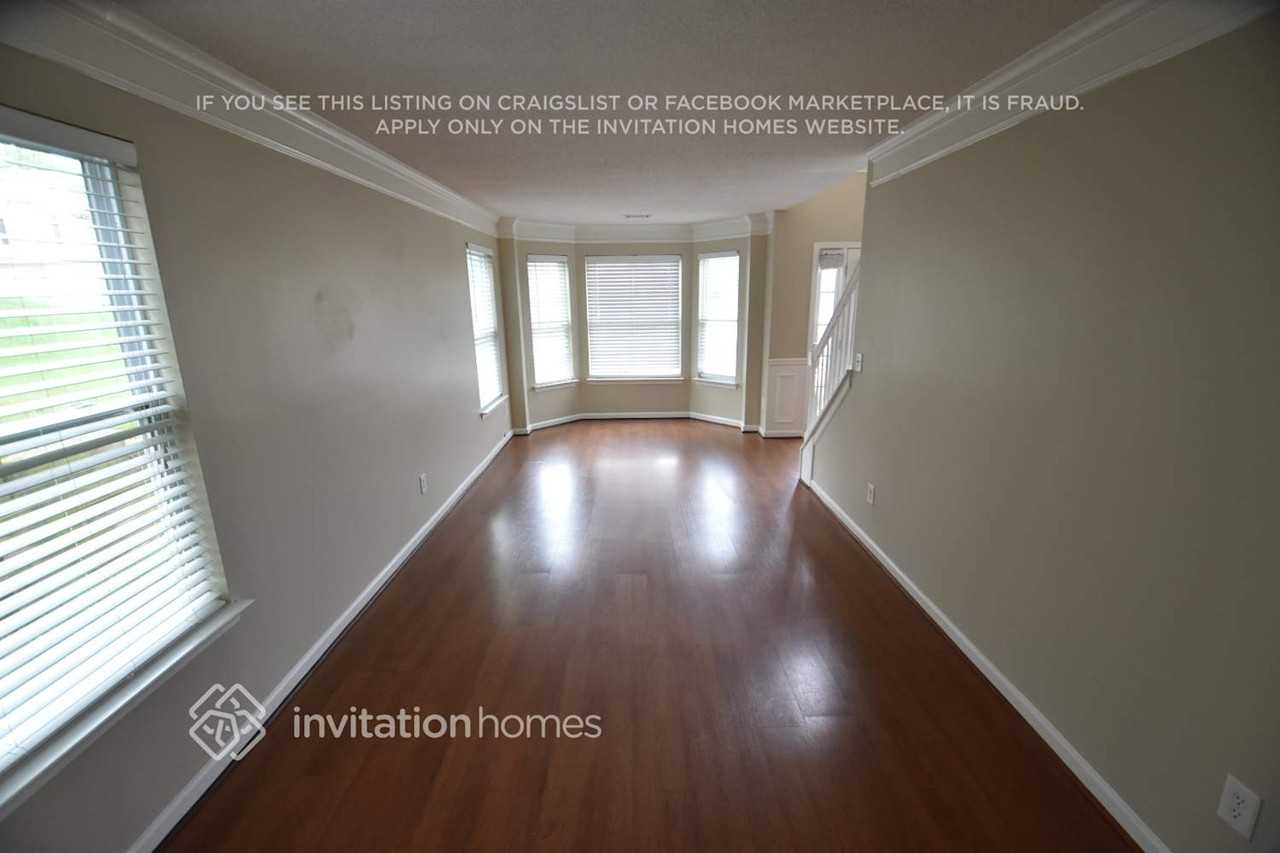 4103 Sitka Dr - Photo 2 of 30