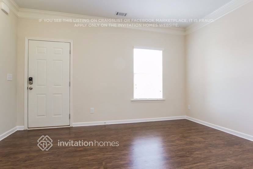 2146 Villa Spring Ter - Photo 4 of 26