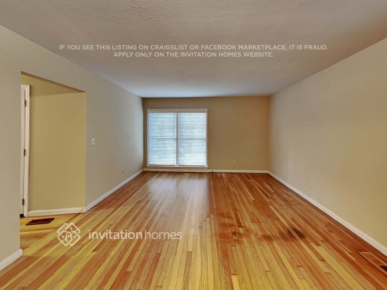 3934 Ensign Ct - Photo 4 of 21