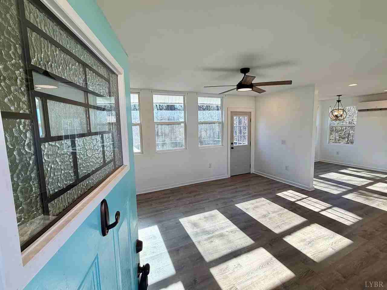 630 Selene St #1 - Photo 5 of 28