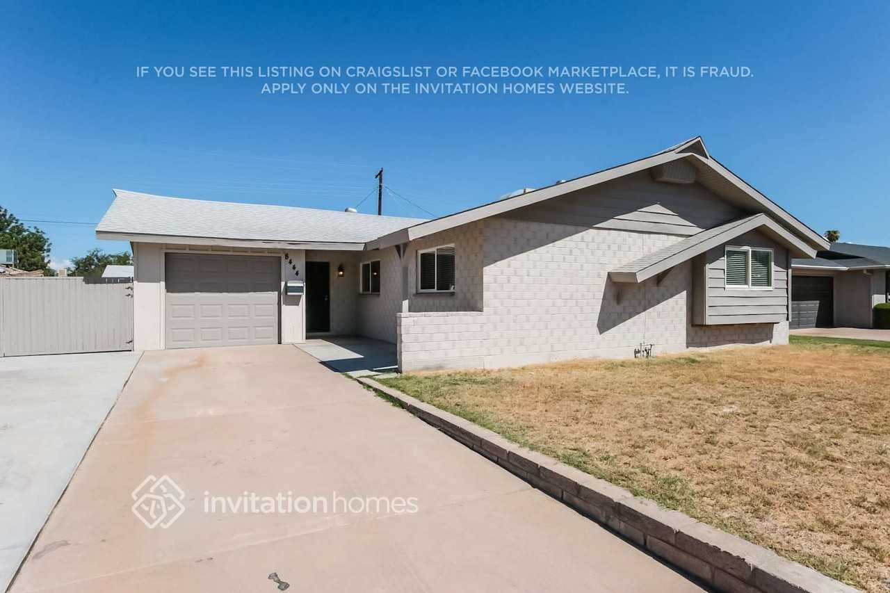 8444 E Vernon Ave - Photo 2 of 21