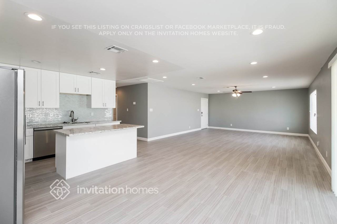 8444 E Vernon Ave - Photo 7 of 21