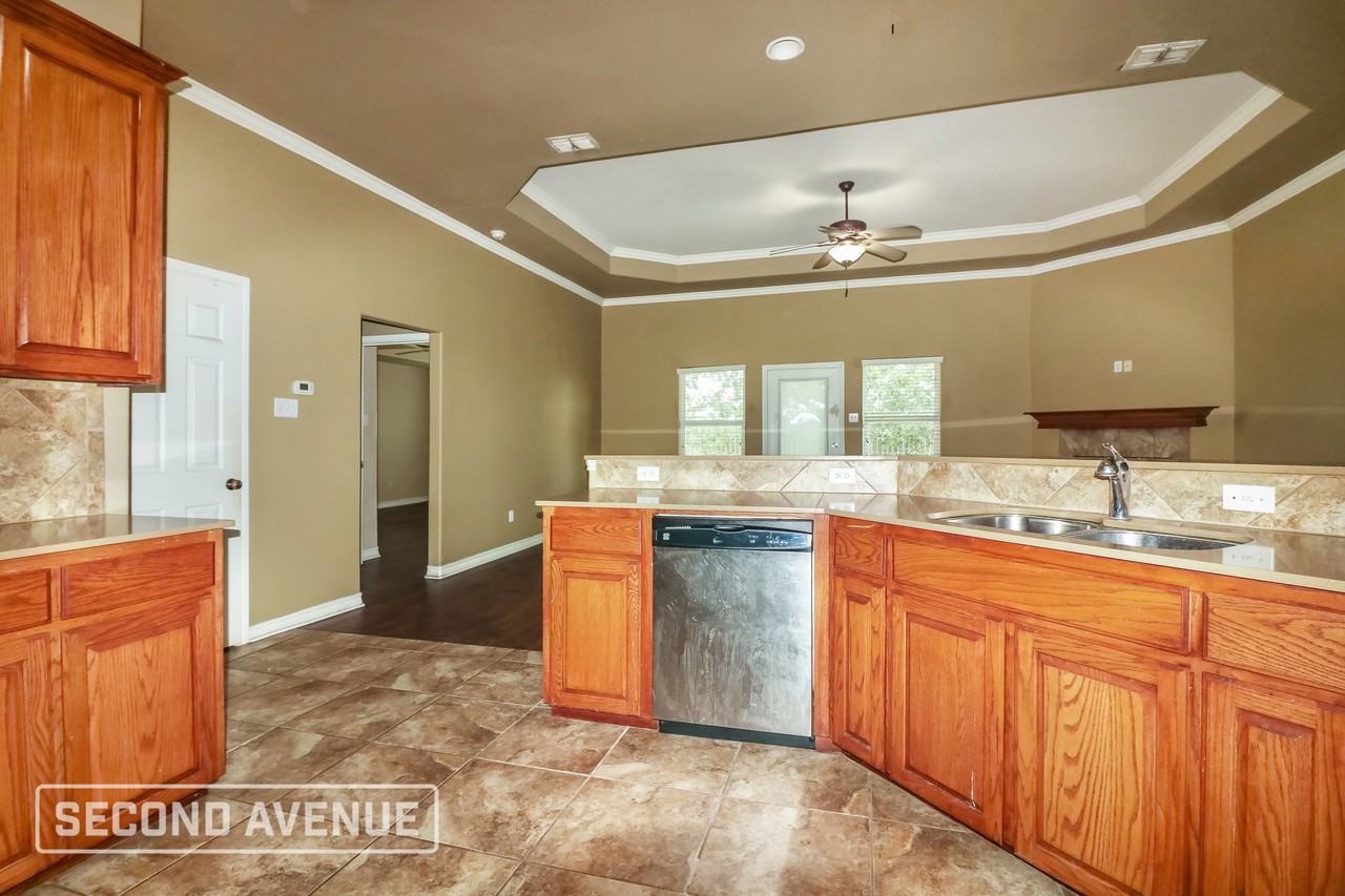 217 Palmer Dr - Photo 6 of 28