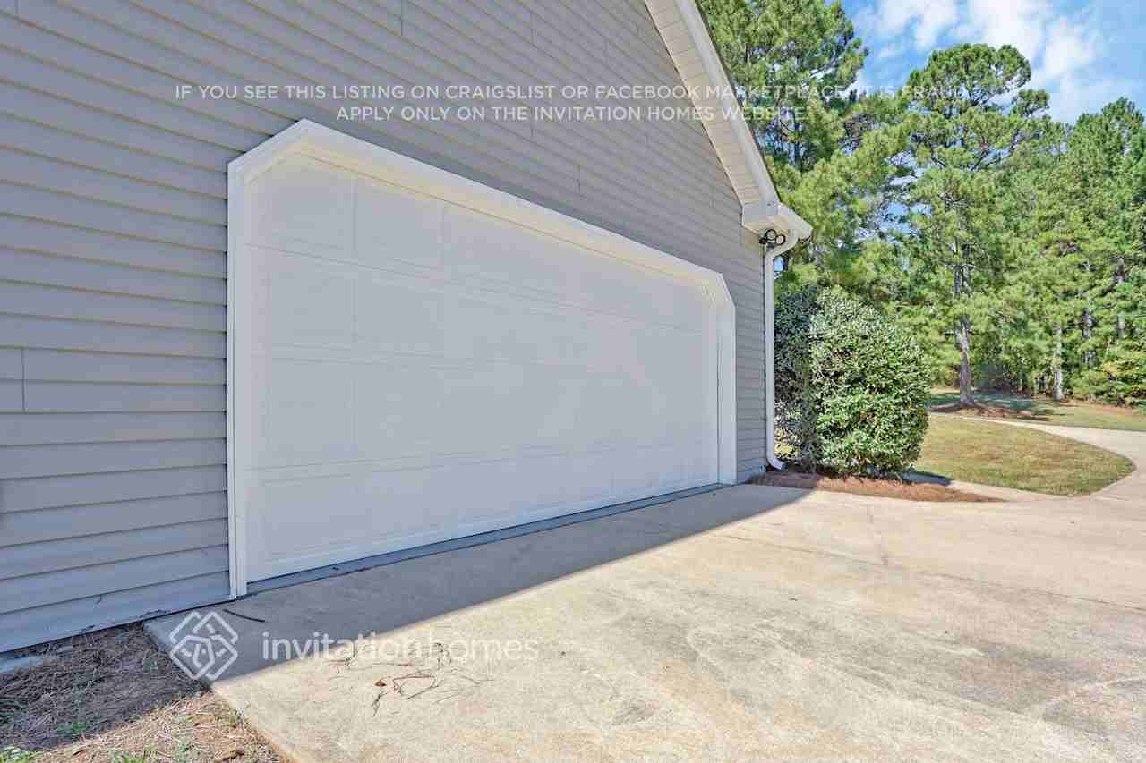 413 Ledbetter Rd - Photo 4 of 27