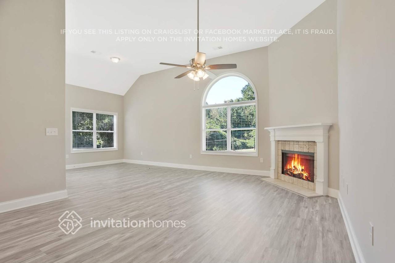 413 Ledbetter Rd - Photo 7 of 27