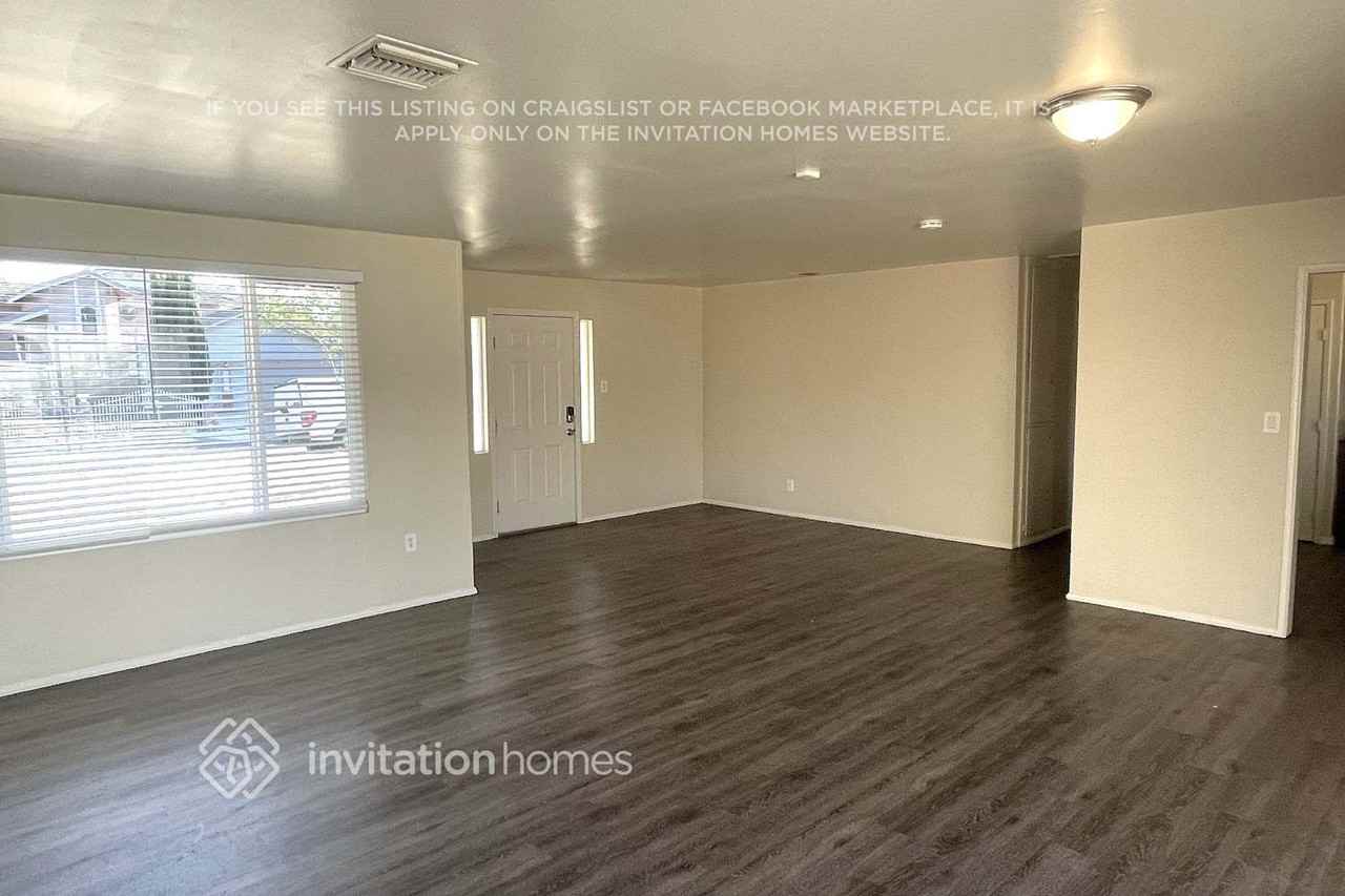 4546 W Avenue L10 - Photo 3 of 19
