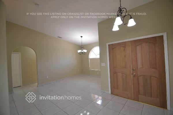 8793 Nw 142nd Ln - Photo 2 of 10