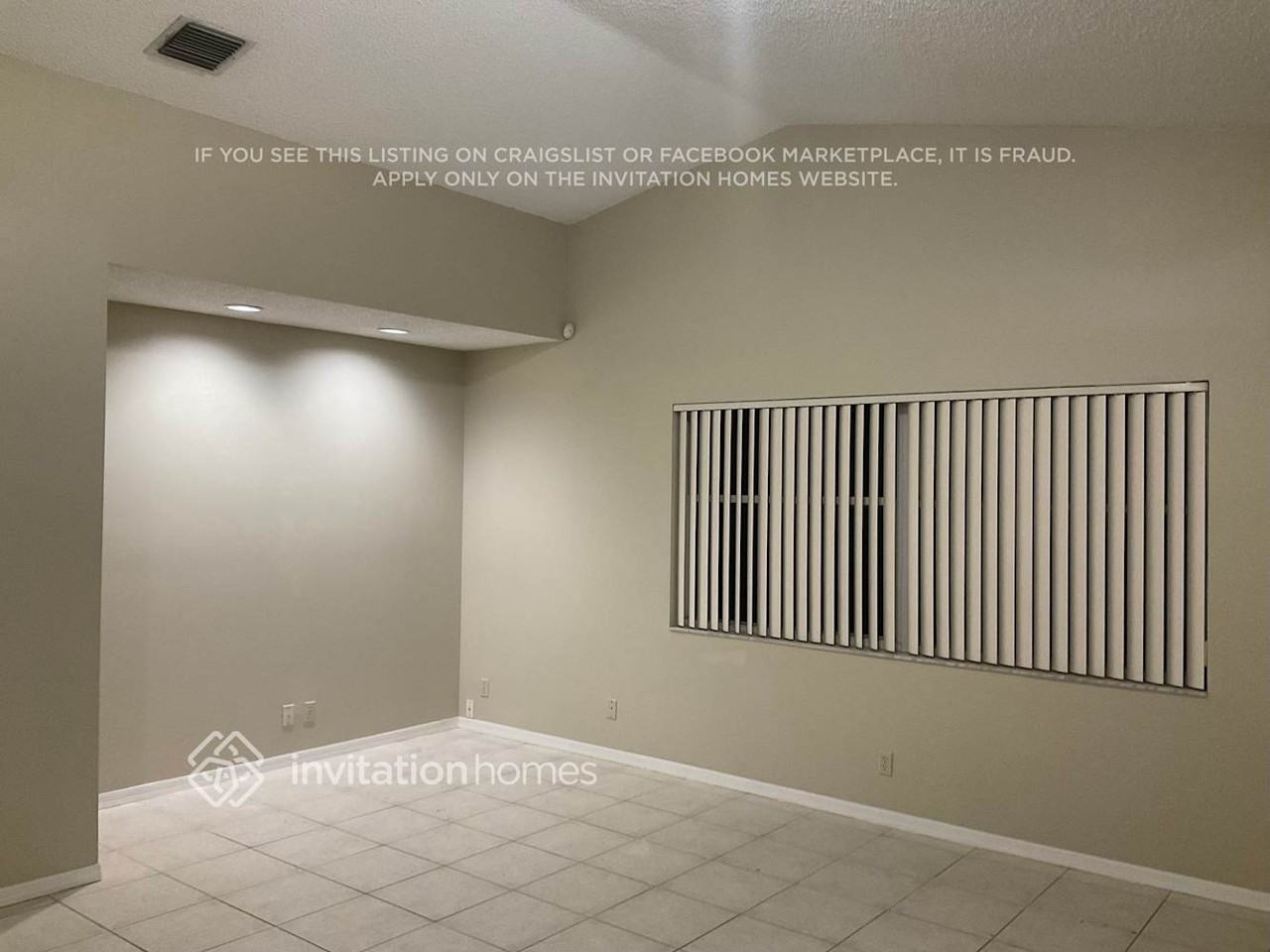 510 Nw 197th Ave - Photo 6 of 19