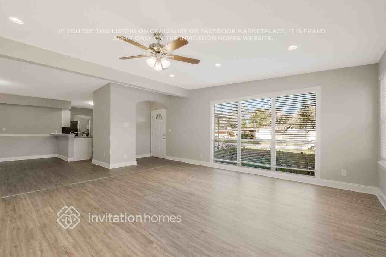 912 Middleton Rd - Photo 5 of 25
