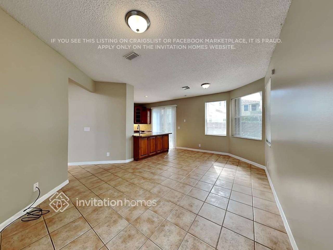 6111 Nw 58th Way - Photo 6 of 19