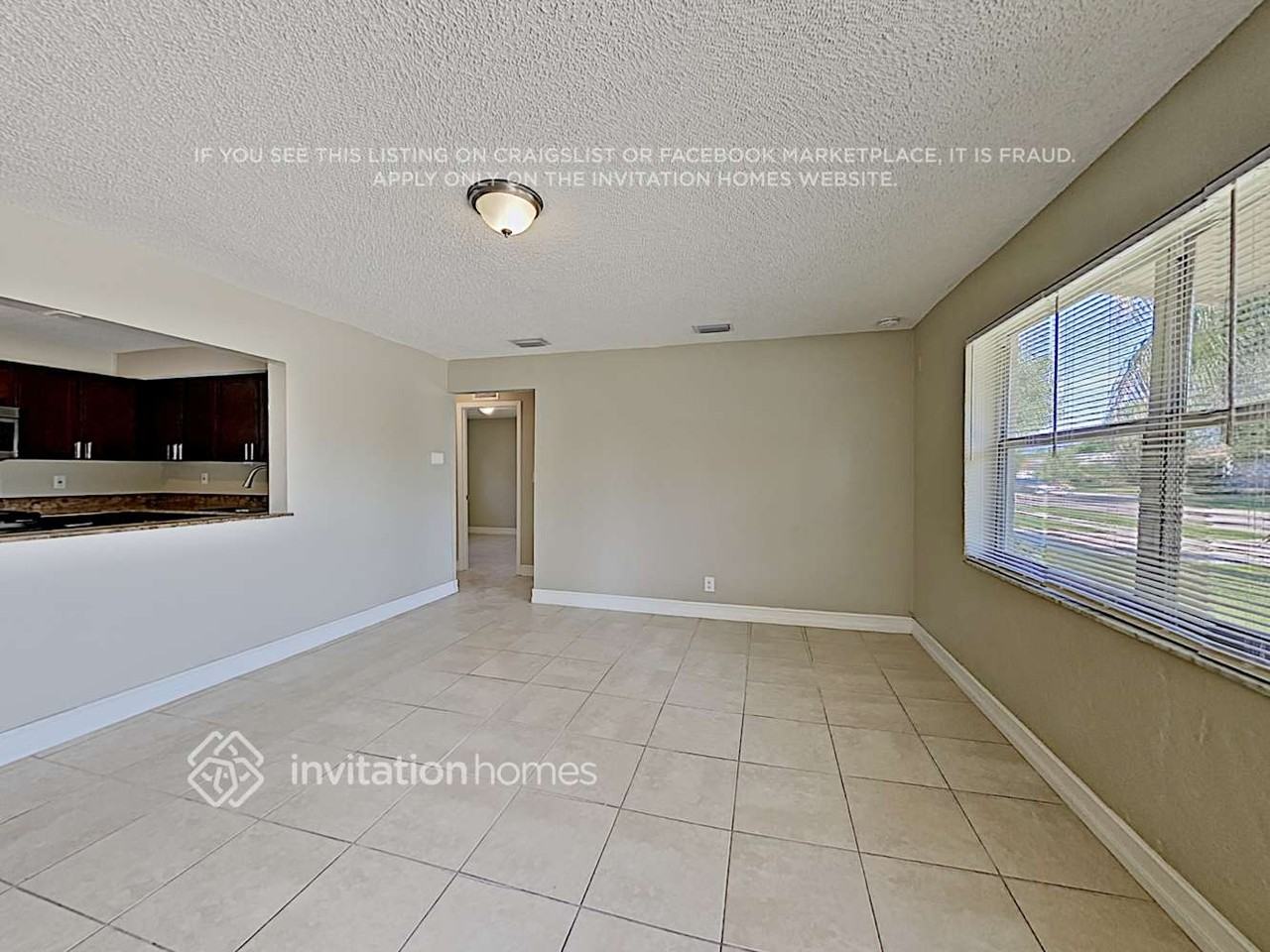 4929 Sw 20th St - Photo 5 of 14