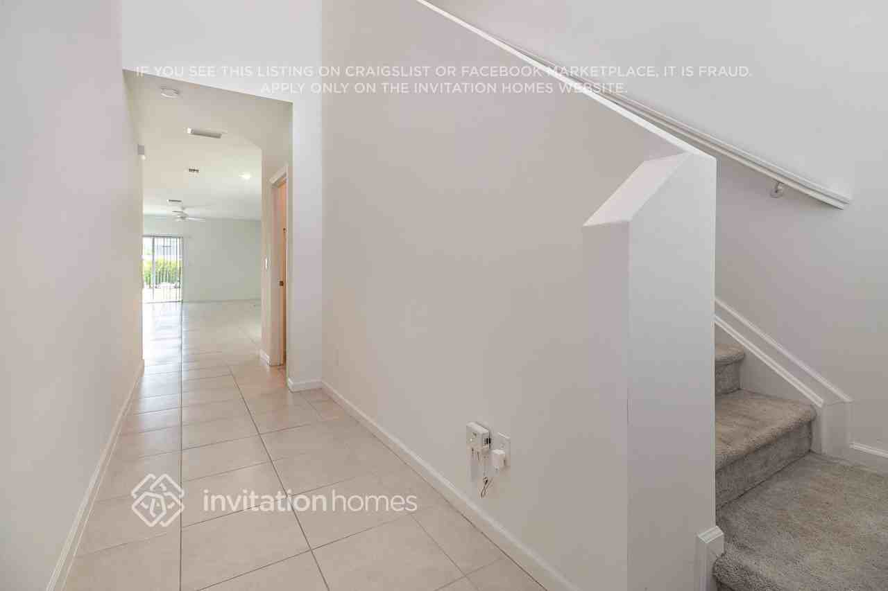 1750 Diablo Cir Sw - Photo 3 of 36