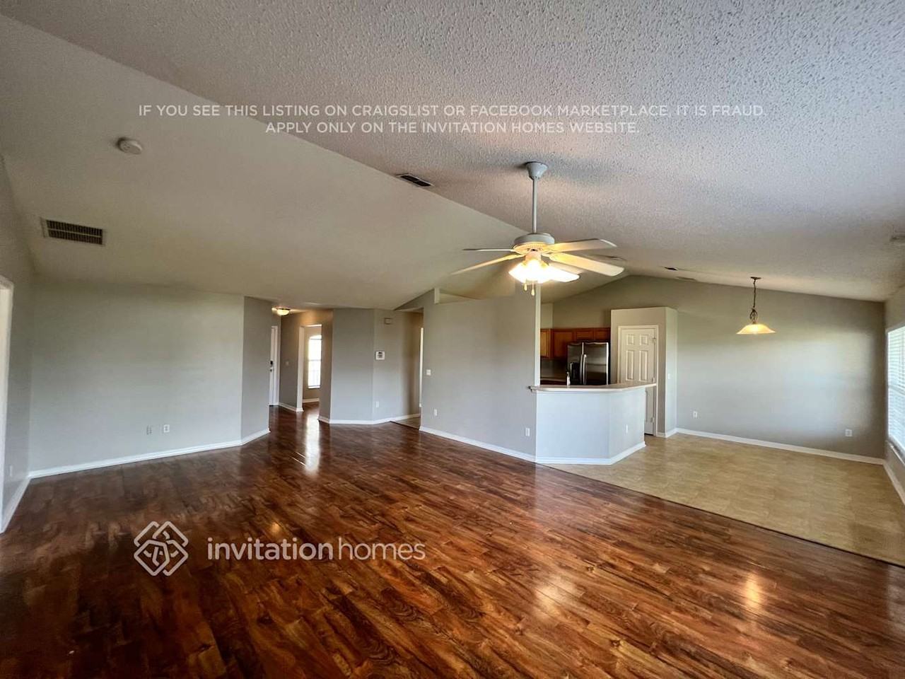 1080 Sw Mccoy Ave - Photo 5 of 22