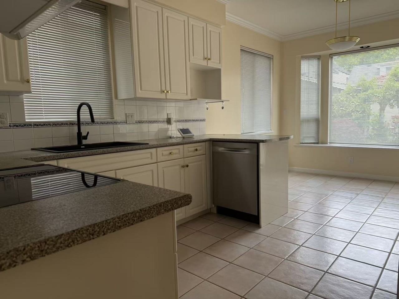 3219 West 39th Avenue - Photo 3 of 13