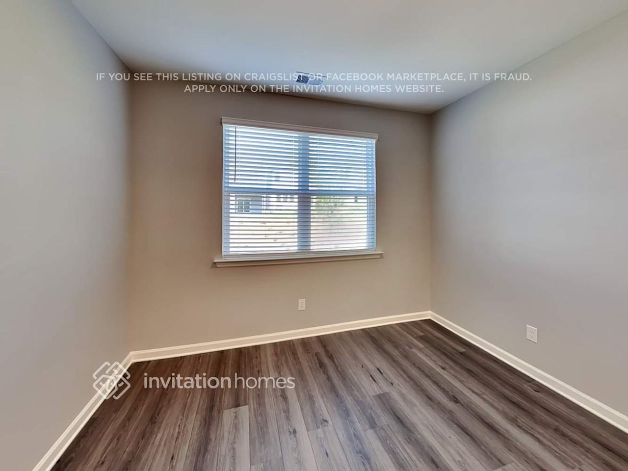 132 Webster Cir - Photo 7 of 23