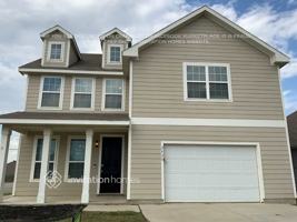 featured image of 2820 Englefield Grn