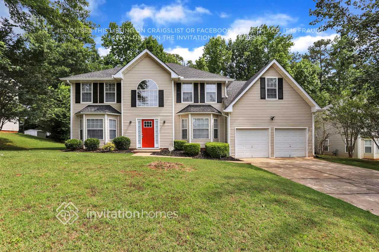 5614 Carriage Walk Way - Photo 2 of 30