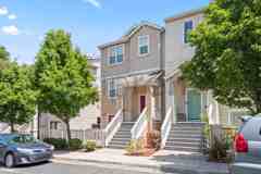1611 Summer Ln - Photo 1 of 1
