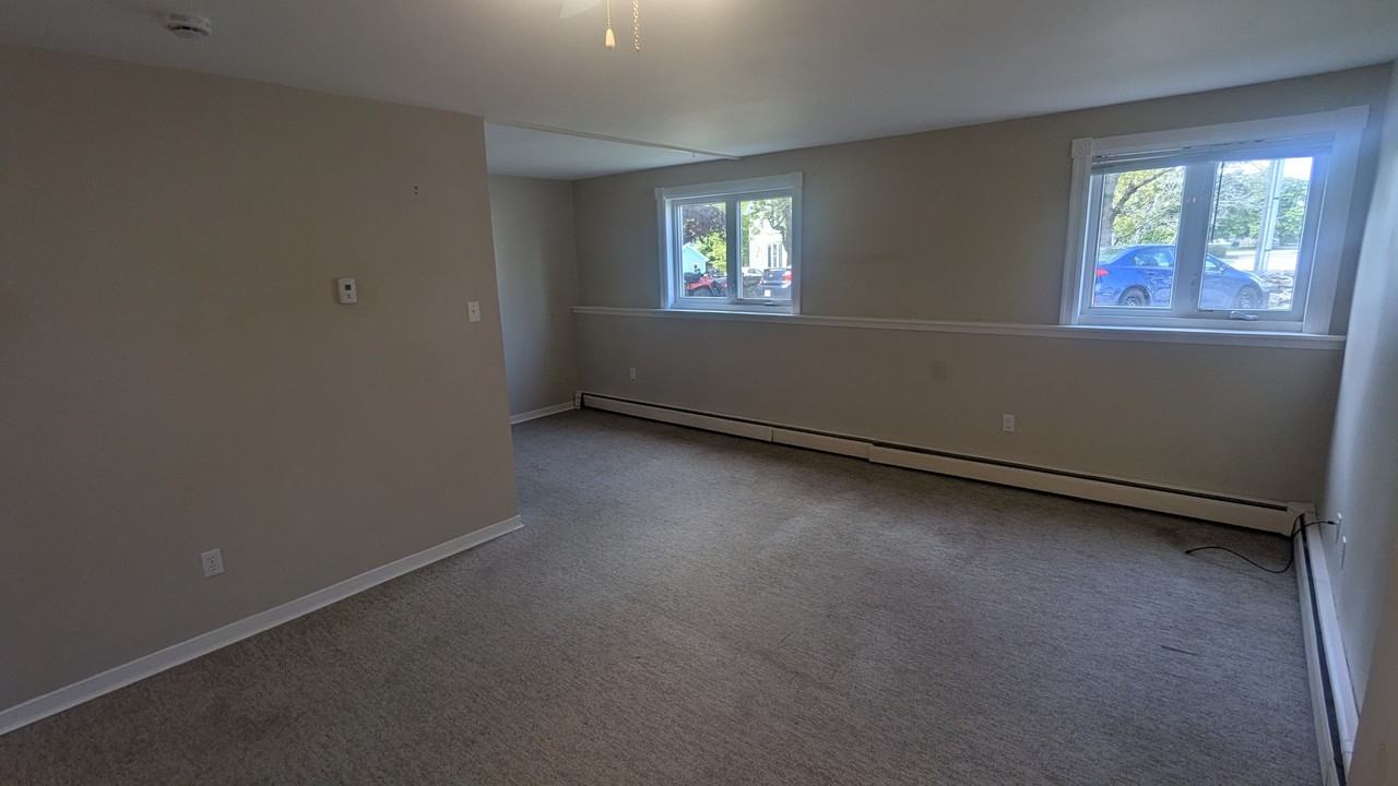 47 Forest St #2 - Photo 4 of 13
