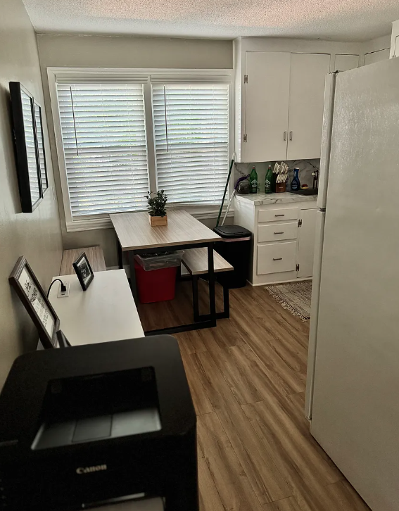 706 Gregg Ave #B - Photo 5 of 7