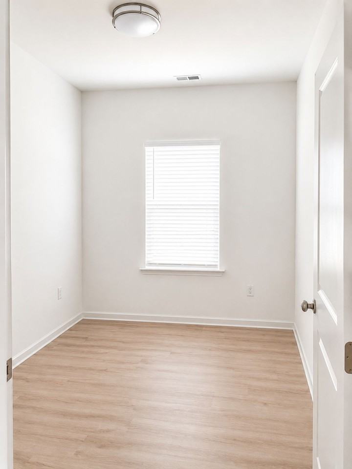 1144 Thayer Glen Ct #1 - Photo 7 of 24