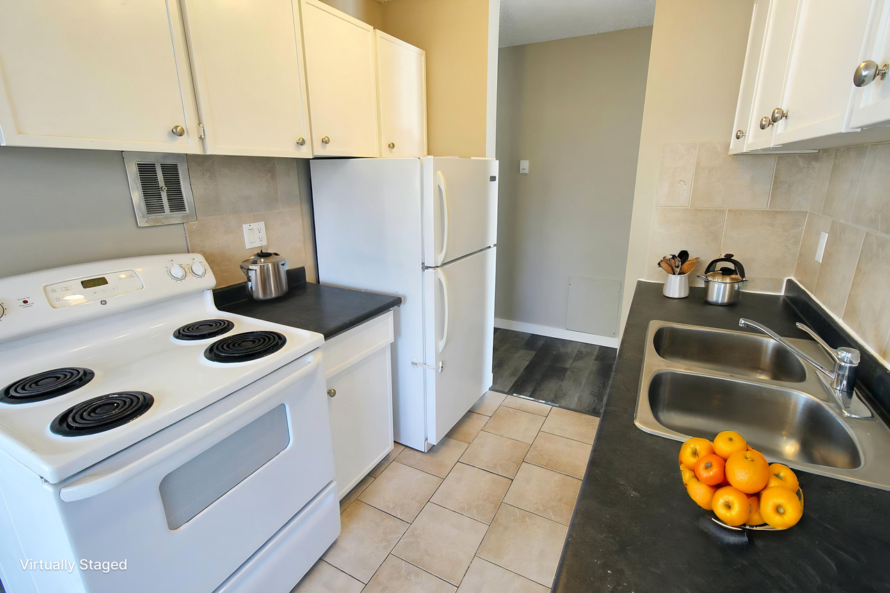 Regent Place Apartments - Photo 6 of 14