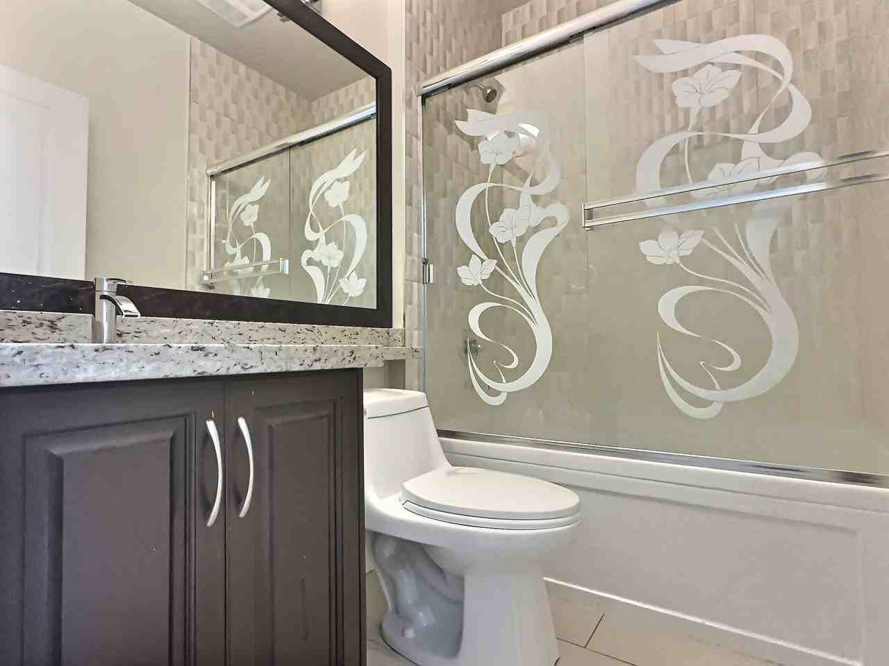 5317 Meadedale Dr - Photo 3 of 6