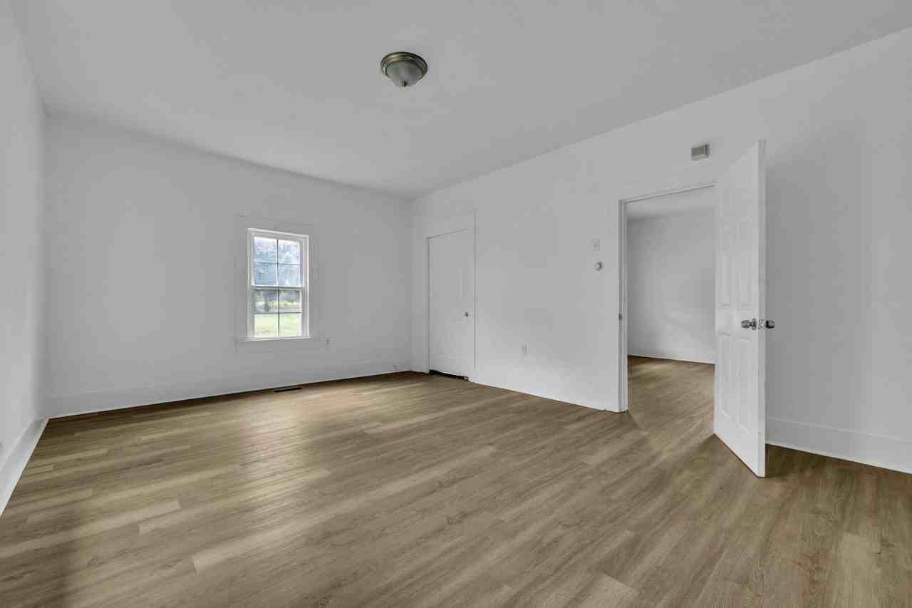 848 42nd Pl N #1 - Photo 6 of 18