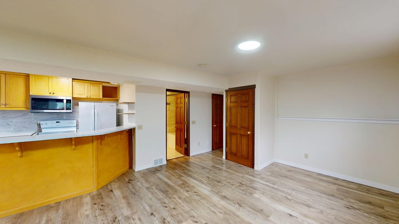 88 Macewan Park Way Nw-Lower - Photo 3 of 17