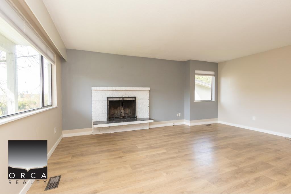 520 West Keith Road 2 - Photo 2 of 17
