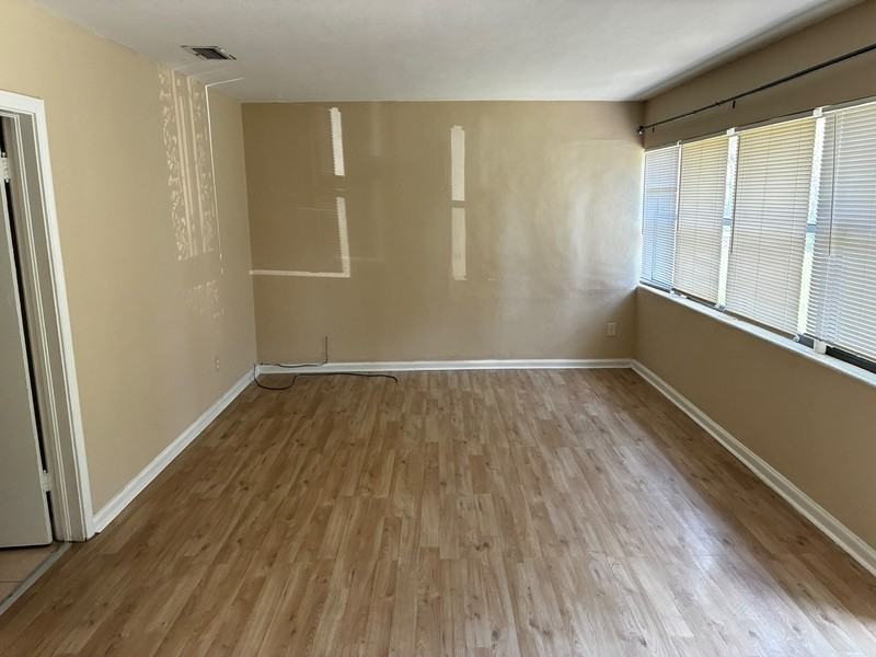 7022 Linda Dr - Photo 5 of 22
