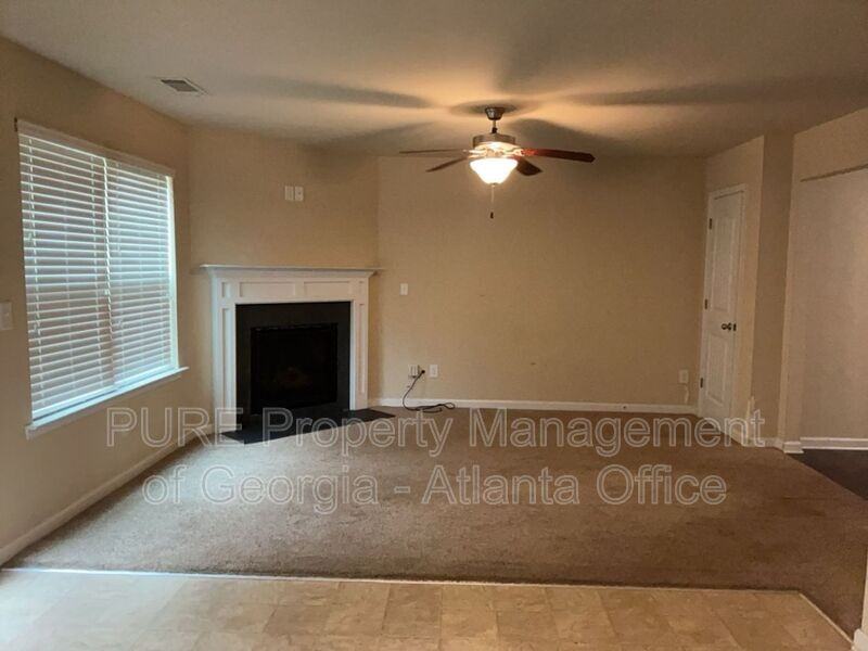 400 Brookwood Xing - Photo 5 of 20