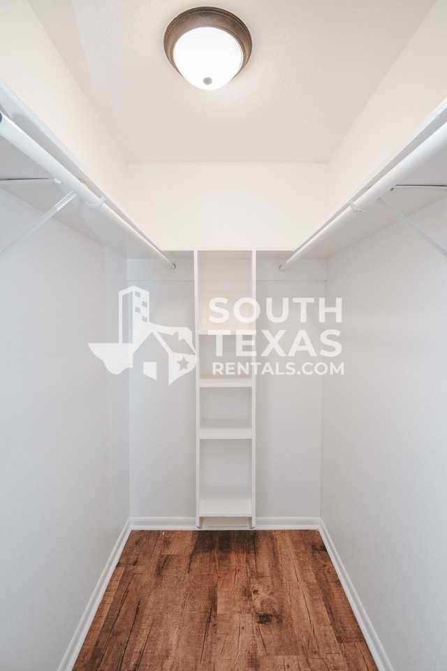 603 Sherwood DrApt A #603A - Photo 7 of 8